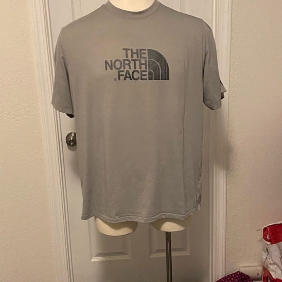 The North Face T Shirt - Picture 1 of 3